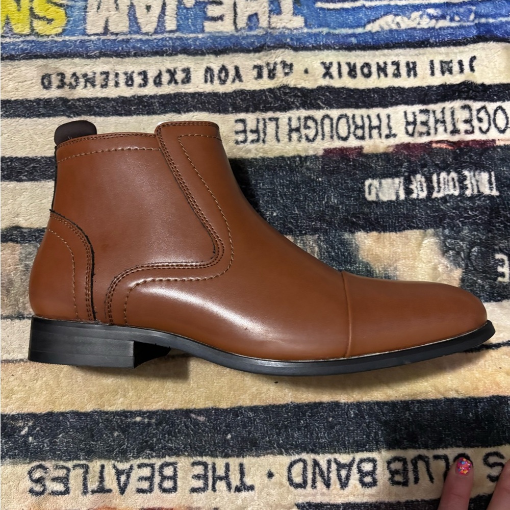 Men's Brown Leather Chelsea Boots size 8